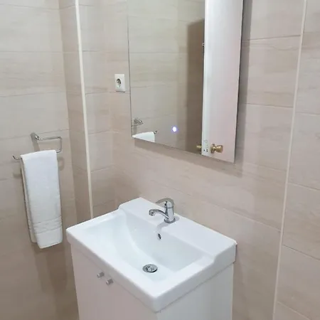 Apartament Skol 837b By Completely *